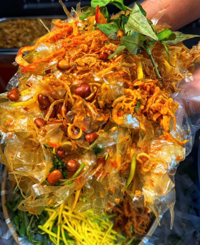 BÁNH TRÁNG TỰ TRỘN SIÊU TOPPING